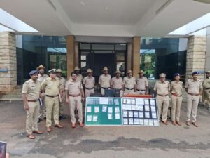ಗೋಕಾಕ:ಖೋಟಾ ನೋಟು ಚಲಾವಣೆ: ಗೋಕಾಕ ಪೊಲೀಸರಿಂದ 6 ಜನರ ಬಂಧನ
