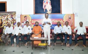 ಗೋಕಾಕ : ಜಾತಿ ಸಮೀಕ್ಷೆಯಲ್ಲಿ ಲಿಂಗಾಯತ ಎಂದು ಬರೆಸಿ : ಜಾಗತಿಕ ಲಿಂ.ಮಹಾಸಭಾದ ಅಧ್ಯಕ್ಷ ಈಶ್ವರ ಮನವಿ