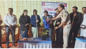 ಗೋಕಾಕ:ಹಿರಿಯ ನಾಗರಿಕರನ್ನು ಗೌರವ, ಆದರಗಳಿಂದ ಕಾಣಿ : ನ್ಯಾಯಾಧೀಶ ಮಹಾದೇವ ಕಾನಟ್ಟಿ ಸಲಹೆ